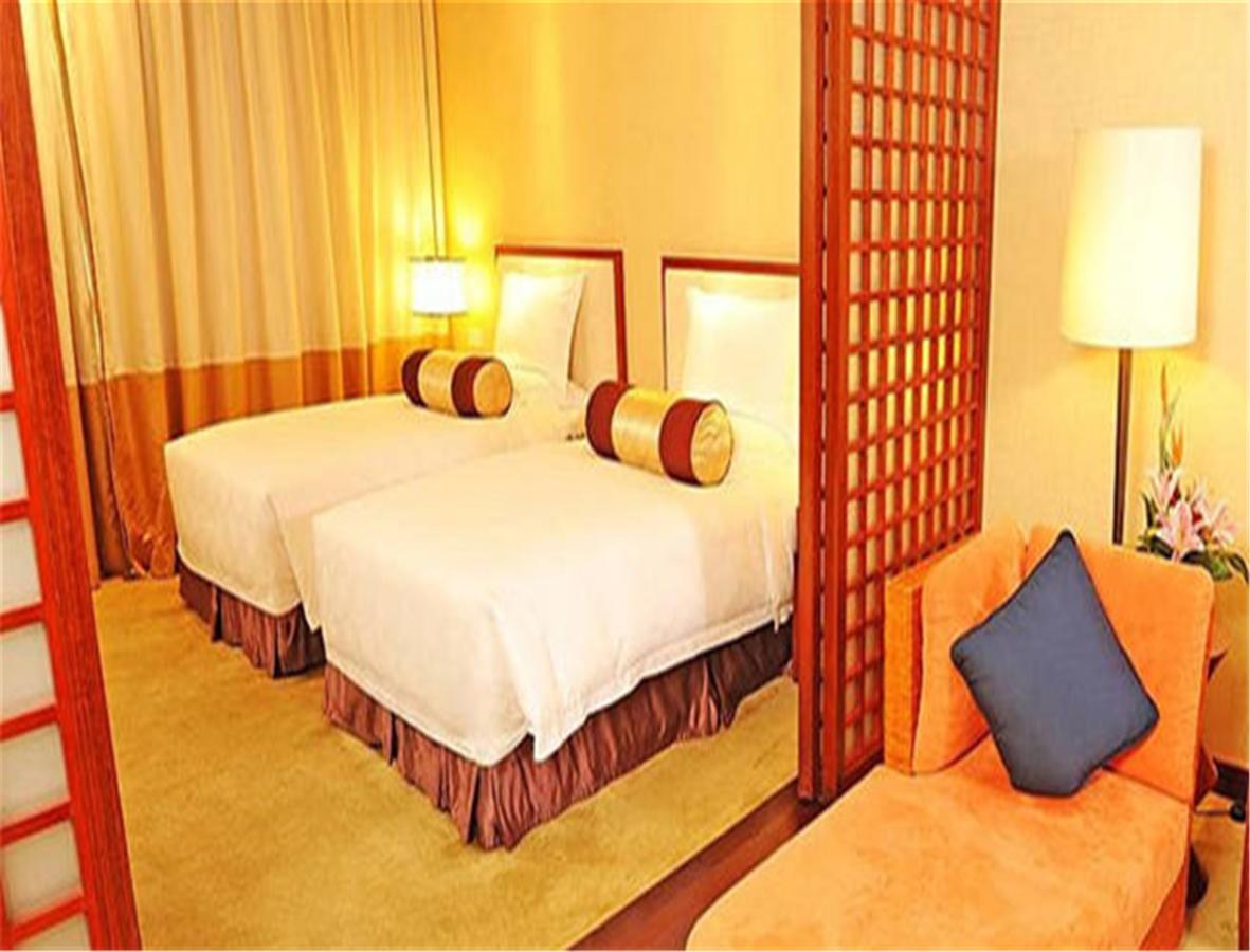 Ocean Spring Grand Metropark Hotel Zhuhai Buitenkant foto