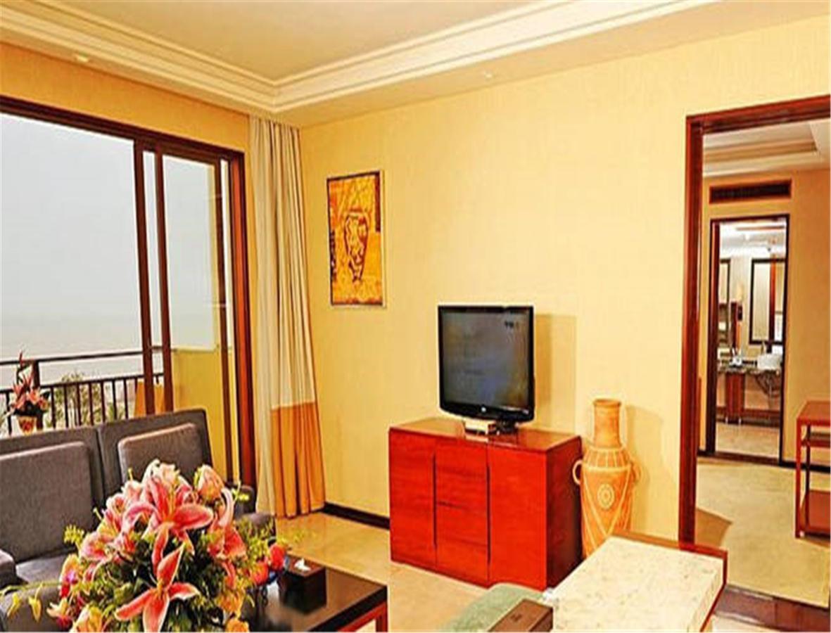 Ocean Spring Grand Metropark Hotel Zhuhai Buitenkant foto