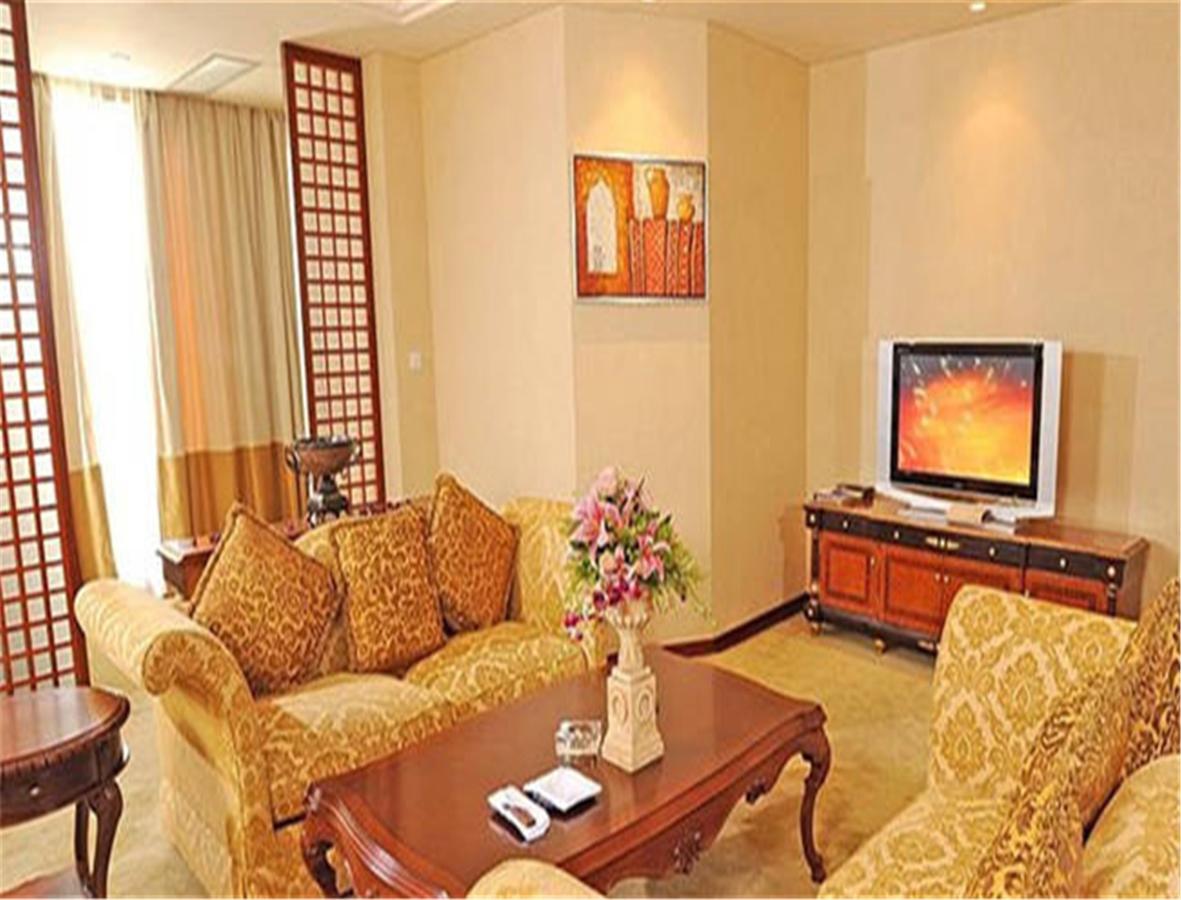 Ocean Spring Grand Metropark Hotel Zhuhai Buitenkant foto