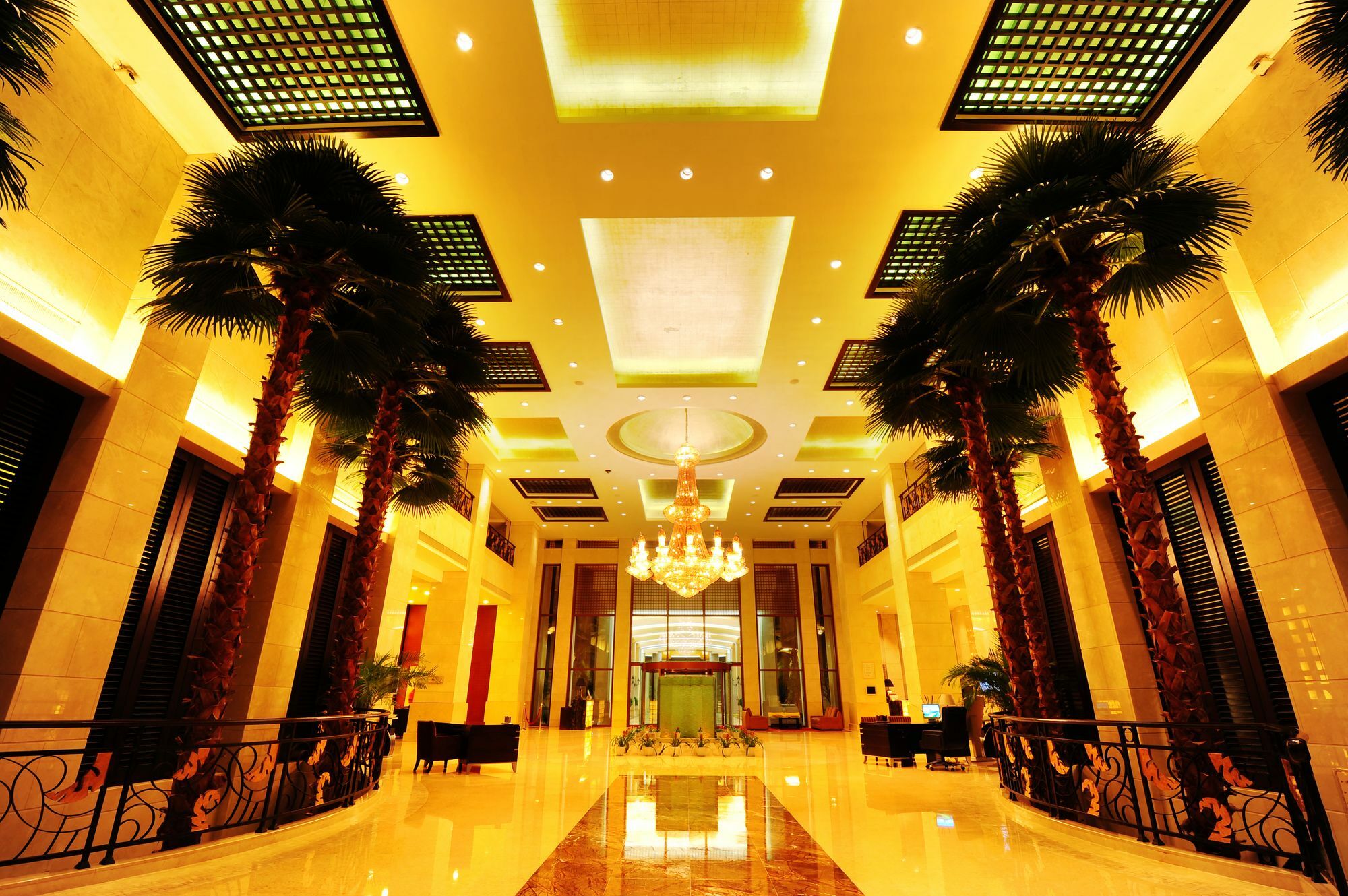 Ocean Spring Grand Metropark Hotel Zhuhai Buitenkant foto
