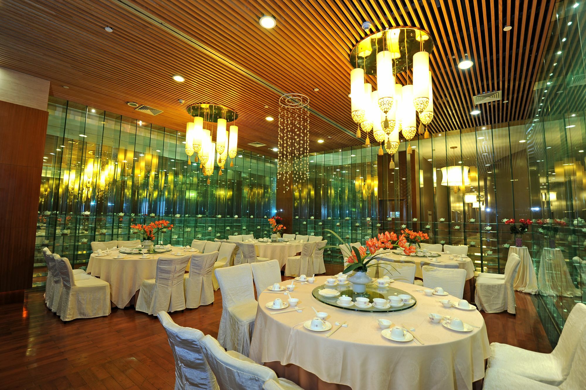Ocean Spring Grand Metropark Hotel Zhuhai Buitenkant foto